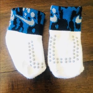 Baby 0-3 months Nike socks!